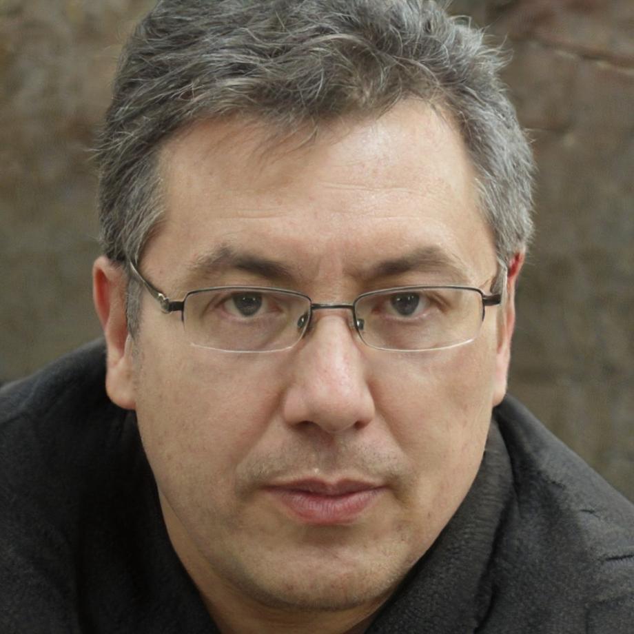 Dr. Fabricio Mendizábal, Director de Investigación